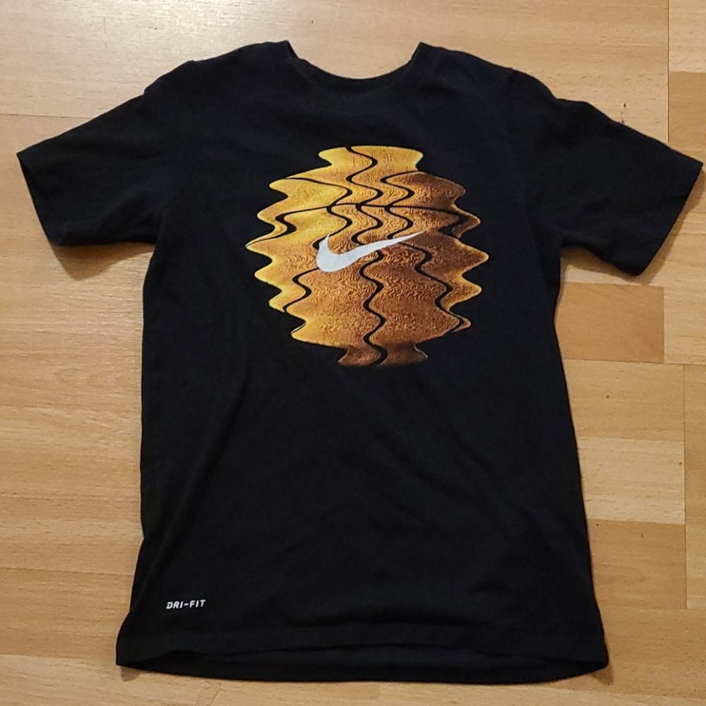 Boys short sleeve shirt